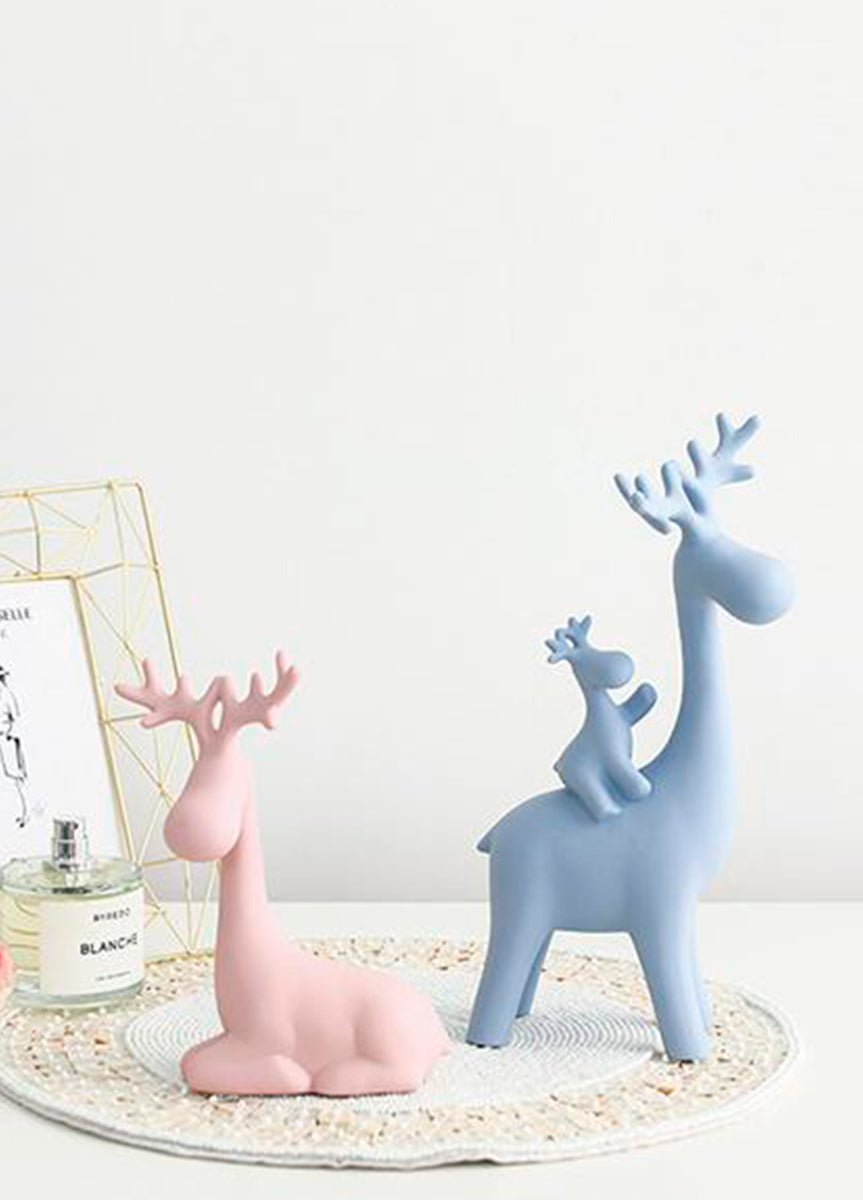 Conjunto de figuras de cerámica ciervos renos en tonos pastel creadas a mano